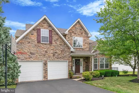 1058 Grayson Dr, Souderton, PA 18964