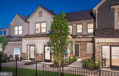 1107 Wright St, Hatfield, PA 19440