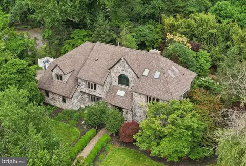 570 Penllyn Blue Bell Pike, Blue Bell, PA 19422