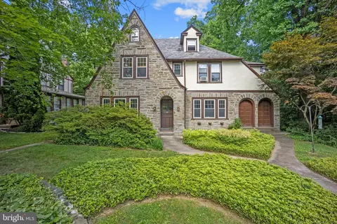 203 Hewett Rd, Wyncote, PA 19095