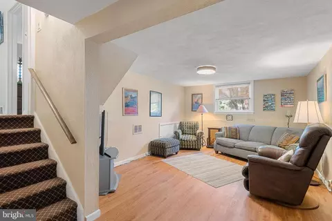 Living - 592 Bob White Rd, Wayne, PA 19087 photo 2 of 2