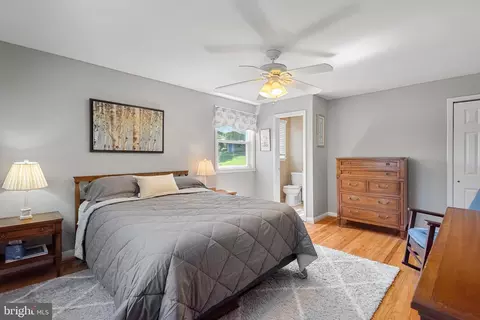 Bedroom - 592 Bob White Rd, Wayne, PA 19087 photo 2 of 3