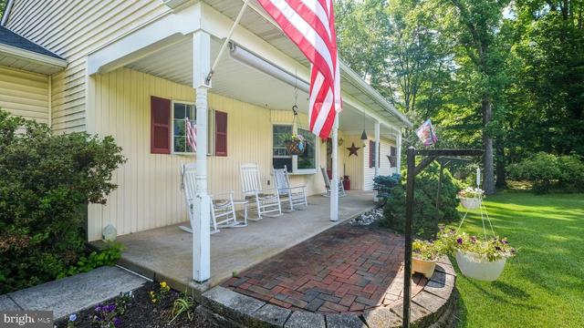 932 Davis Grove Rd, Horsham, PA 19044