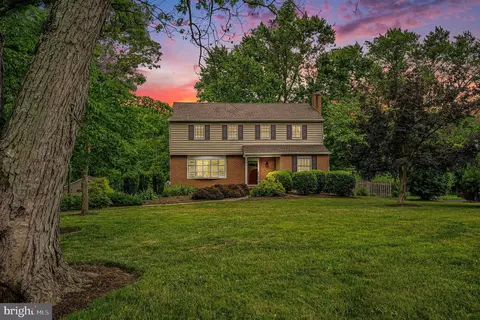 700 Sunnyside Ave, Audubon, PA 19403