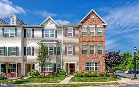3093 Davenport Way #M74 L, Pennsburg, PA 18073