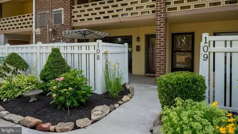 108 Stony Way, Norristown, PA 19403