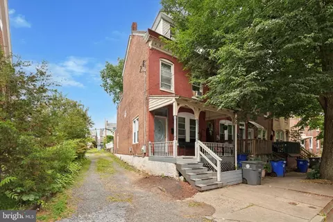 47 Beech St, Pottstown, PA 19464