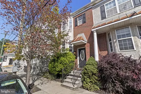 304 Elm St, Conshohocken, PA 19428
