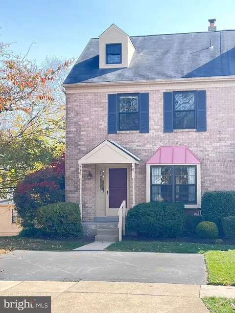 518 Canterbury, Norristown, PA 19403