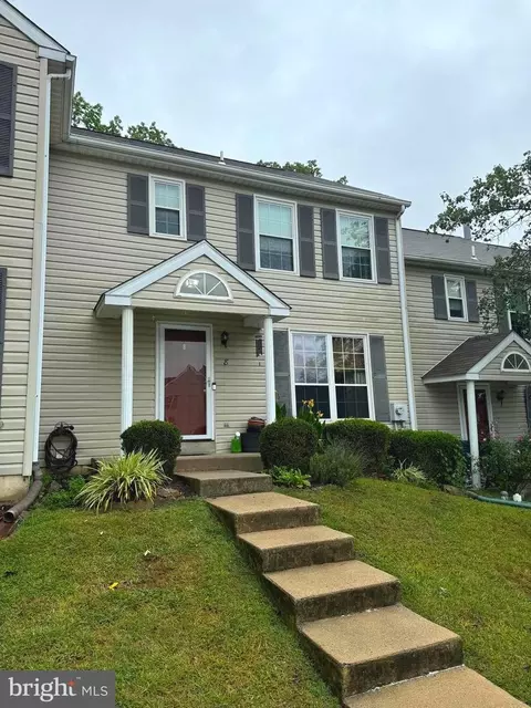 8 Grimley Rd, Schwenksville, PA 19473