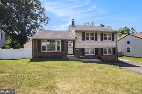 1357 Partridge Rd, Abington, PA 19001