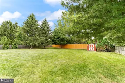 Exterior - 870 Tannery Dr, Wayne, PA 19087 photo 9 of 9