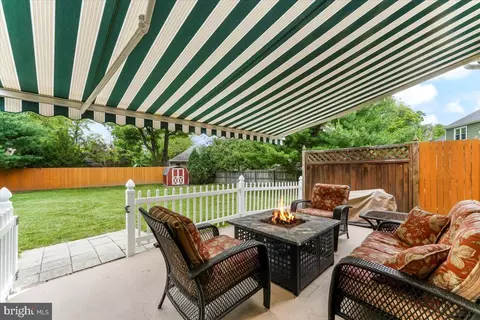 Exterior - 870 Tannery Dr, Wayne, PA 19087 photo 5 of 9