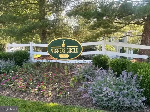 707 Santa Anita Dr, North Wales, PA 19454