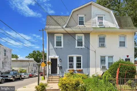 Exterior - 122 E Spring Ave, Ardmore, PA 19003 photo 2 of 3