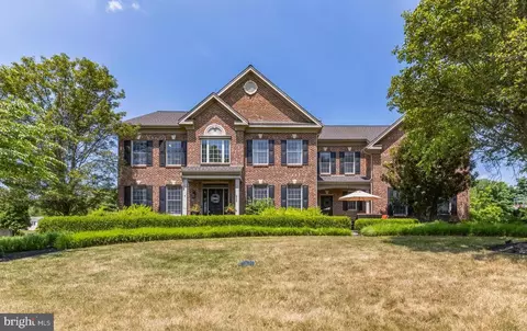 392 Highgate Dr, Ambler, PA 19002