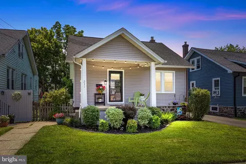 231 Cricket Ave, Glenside, PA 19038