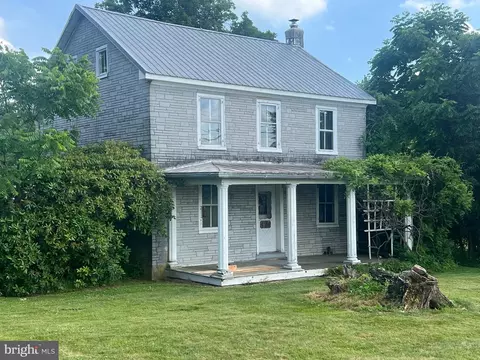 121 W Branch Rd, Barto, PA 19504