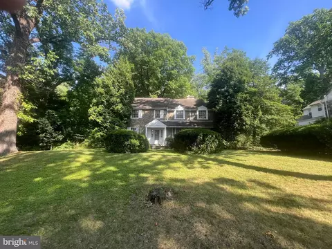 1623 Huntingdon Rd, Abington, PA 19001