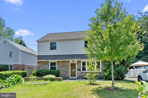 804 Jenkintown Rd, Elkins Park, PA 19027
