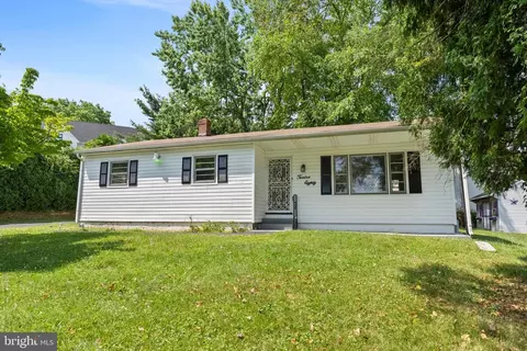 1280 Supplee Ln, Conshohocken, PA 19428