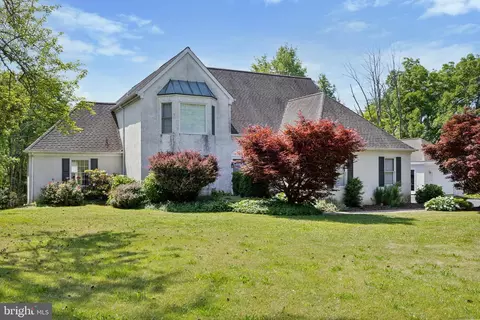 332 Barndt Rd, Telford, PA 18969