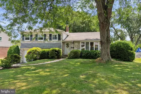 1575 Elkins Ave, Abington, PA 19001