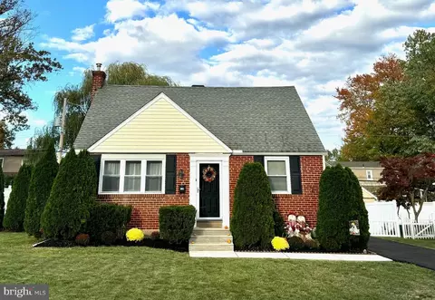 124 Bonnet Ln, Hatboro, PA 19040