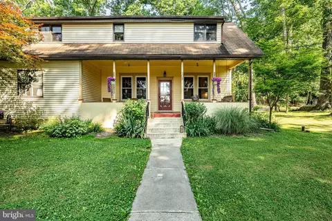 109 3rd Ave, Schwenksville, PA 19473