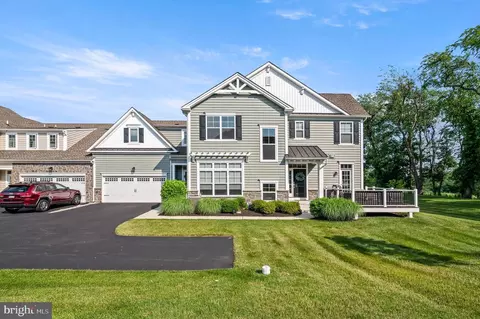 1507 Summit Dr, Royersford, PA 19468