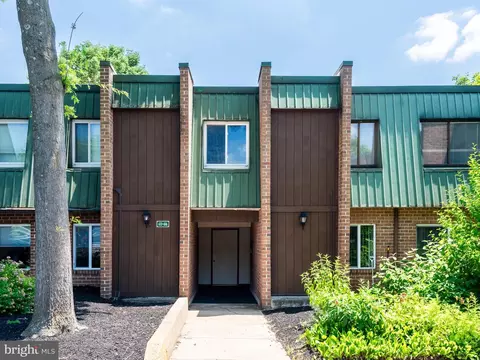 613 Meadowview Ln #613, Mont Clare, PA 19453
