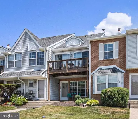 102 Wendover #2-A, Jeffersonville, PA 19403