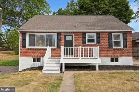 769 Spruce St, Pottstown, PA 19464