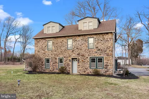 180 Black Rock, Oaks, PA 19456