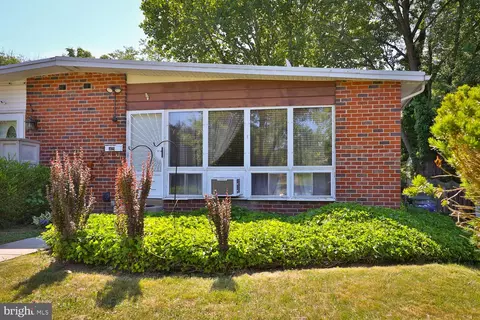 1429 Lindbergh Ave, Abington, PA 19001
