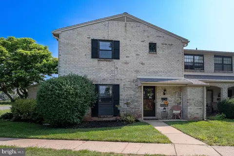 12 Providence Forge Rd, Royersford, PA 19468