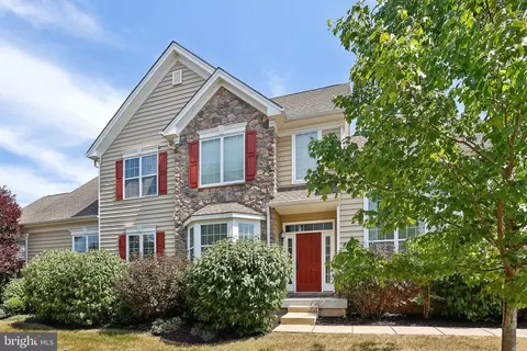 9 Iron Hill Way, Collegeville, PA 19426