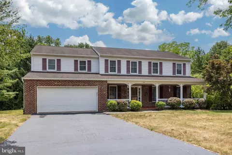 206 E Buchert Rd, Gilbertsville, PA 19525