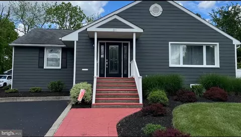 811 W Germantown Pike, Norristown, PA 19403