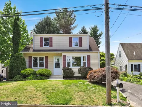 1865 Osbourne Ave, Willow Grove, PA 19090