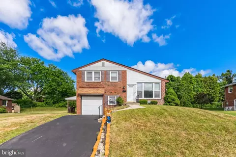 2929 Keenwood Rd, Norristown, PA 19403