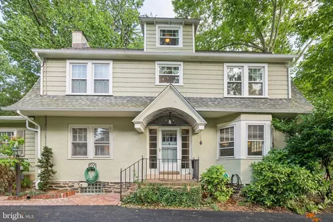 518 Narberth Ave, Merion Station, PA 19066