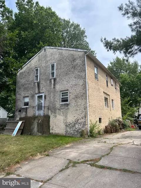 1563 Washington Ave, Willow Grove, PA 19090