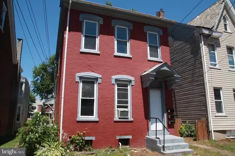 467 N Evans St, Pottstown, PA 19464