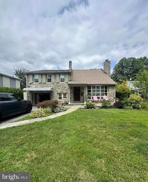 19 Llanberris Rd, Bala Cynwyd, PA 19004