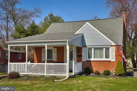 110 Newington Dr, Hatboro, PA 19040