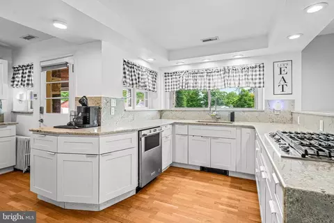 2600 Stanbridge Rd, Norristown, PA 19401