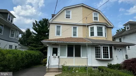 1831 Guernsey Ave, Abington, PA 19001