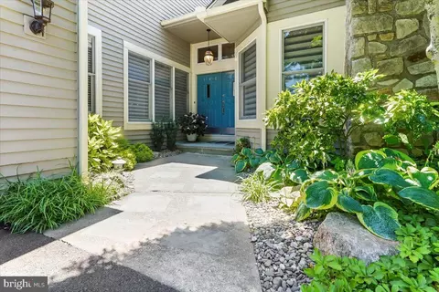 1775 Oak Hl, Huntingdon Valley, PA 19006