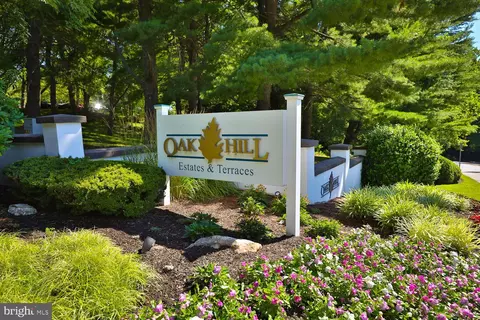 1740 Oakwood Ter #14-H, Penn Valley, PA 19072